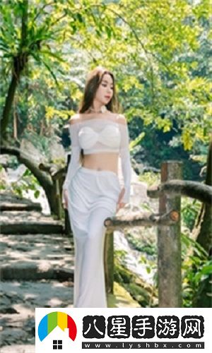 老人船上弄雨婷最經(jīng)典的一句：回憶與感動(dòng)交織的時(shí)刻，在情感故事背后的深意。