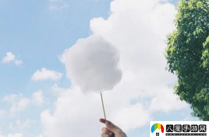 一個在上吃一個在下面敷面膜的趣味時刻與生活享受