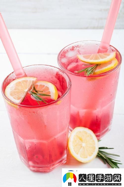 “草莓芭樂(lè)鴨脖奶茶”