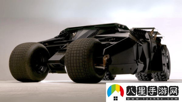 10輛復(fù)刻版蝙蝠車(chē)將投產(chǎn)！搭載6.2L發(fā)動(dòng)機(jī)