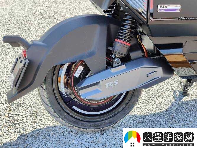 美女足交帶來極致快感