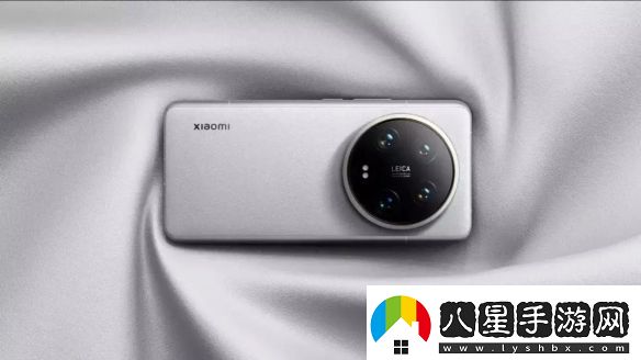 小米15Ultra設(shè)計(jì)曝光！后攝相繼味十足后蓋拼色